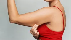 Il grasso non se ne va da solo: ecco cosa funziona davvero per tonificare le braccia