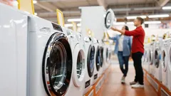 Quale lavatrice non vale la pena comprare: gli esperti indicano il modello peggiore