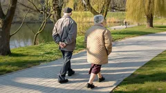 Ecco quanti minuti bisogna camminare ogni giorno dopo i 50 anni per dimagrire